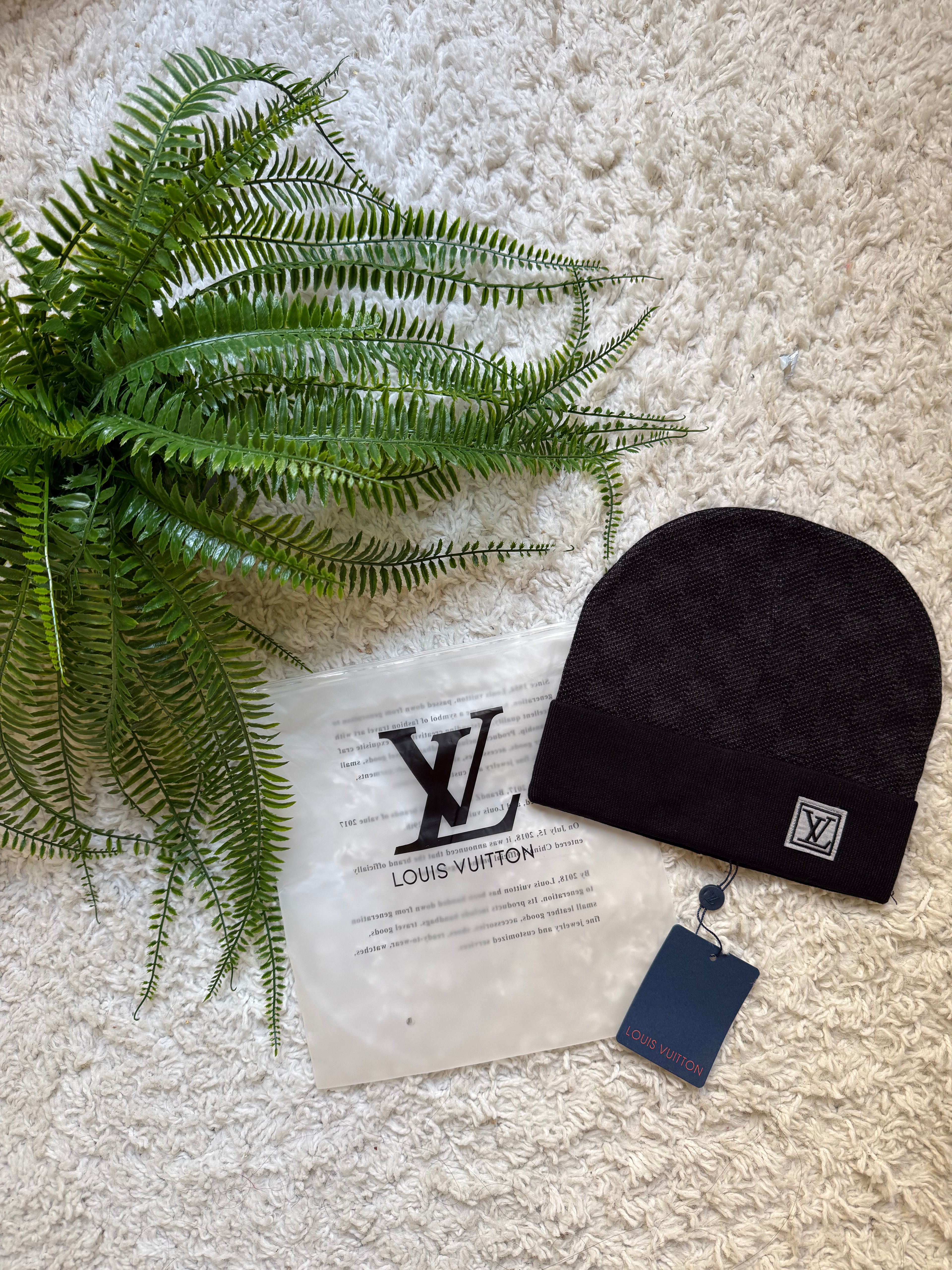Bonnet LV
