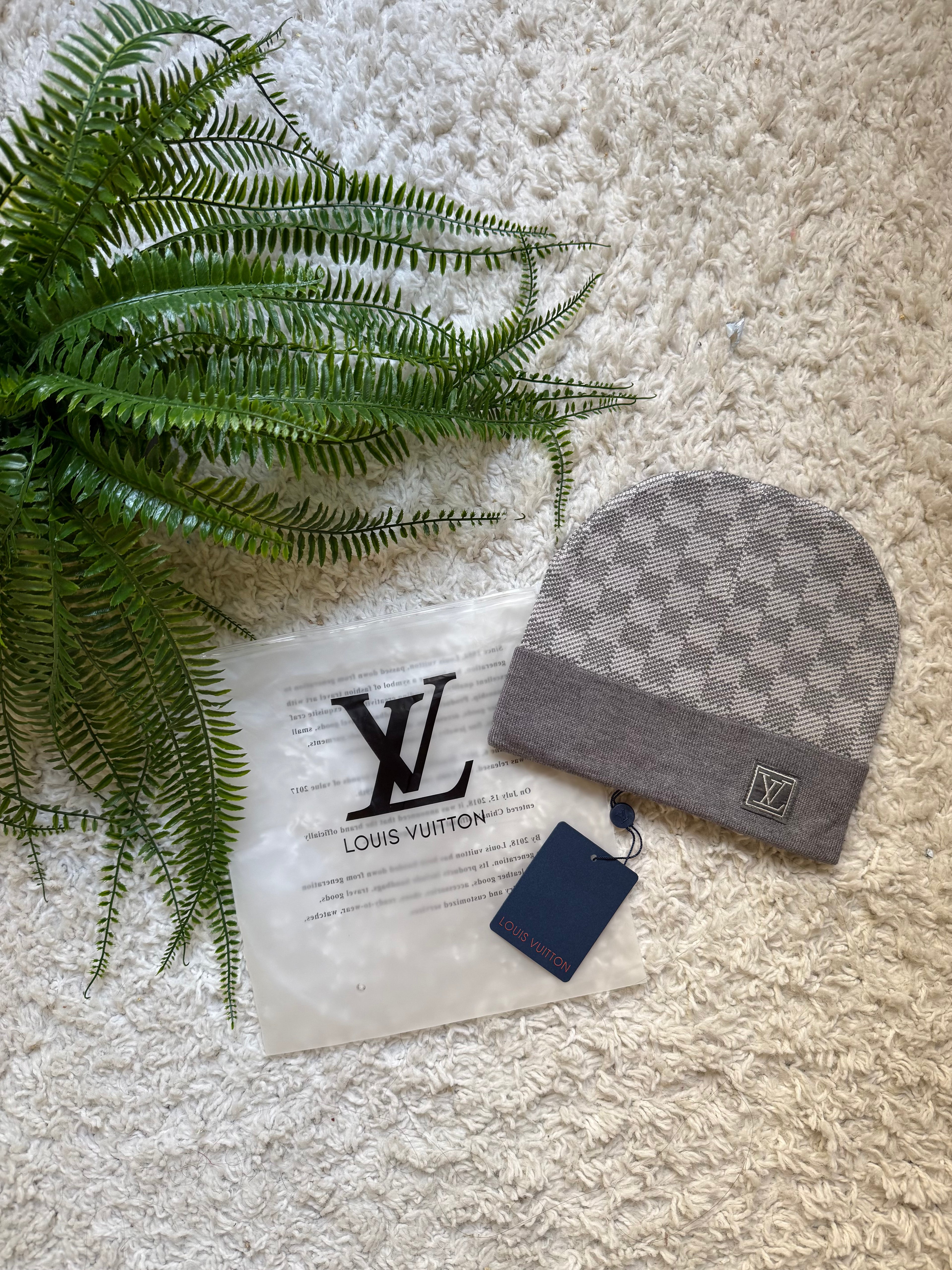 Bonnet LV