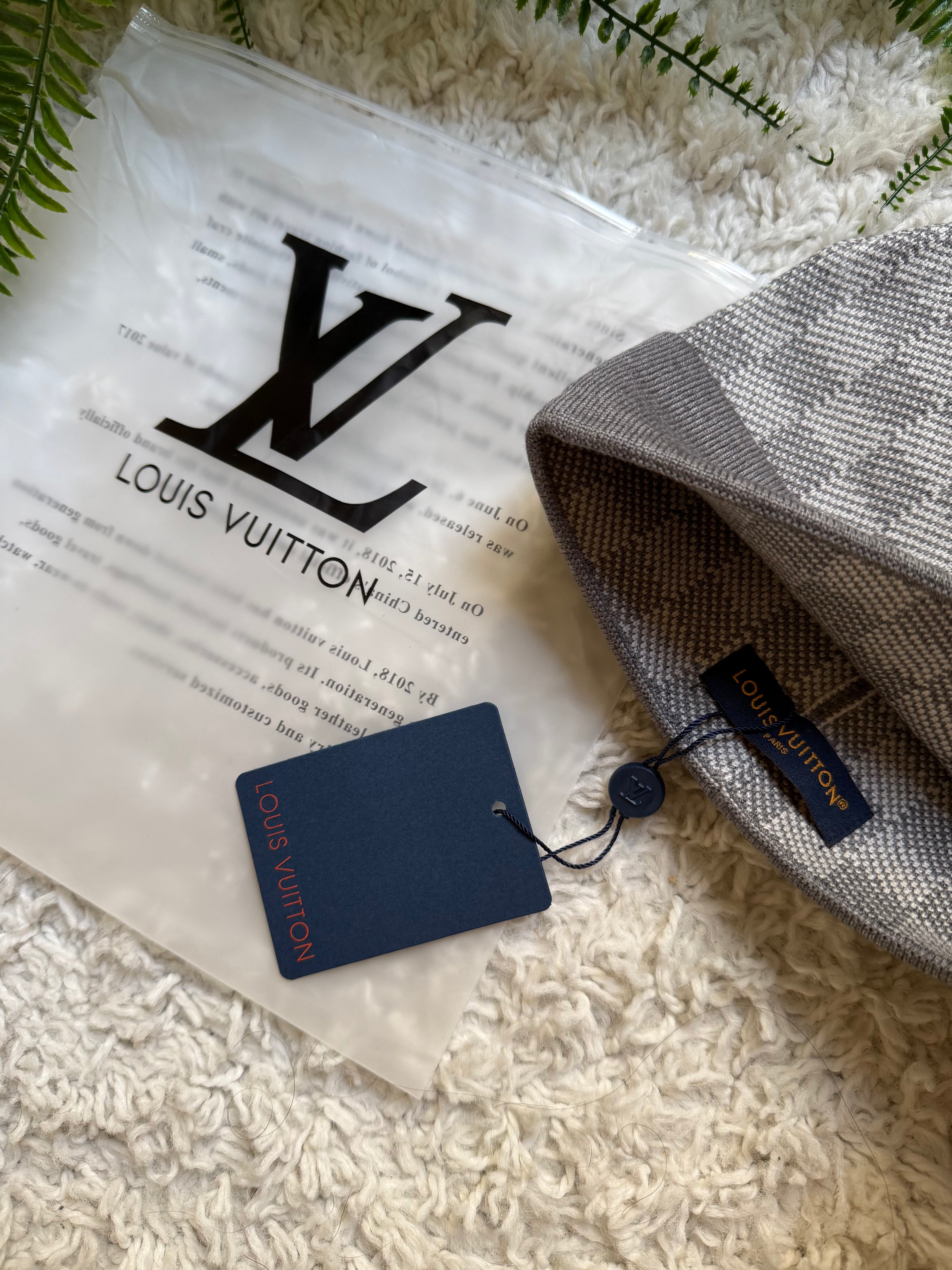 Bonnet LV