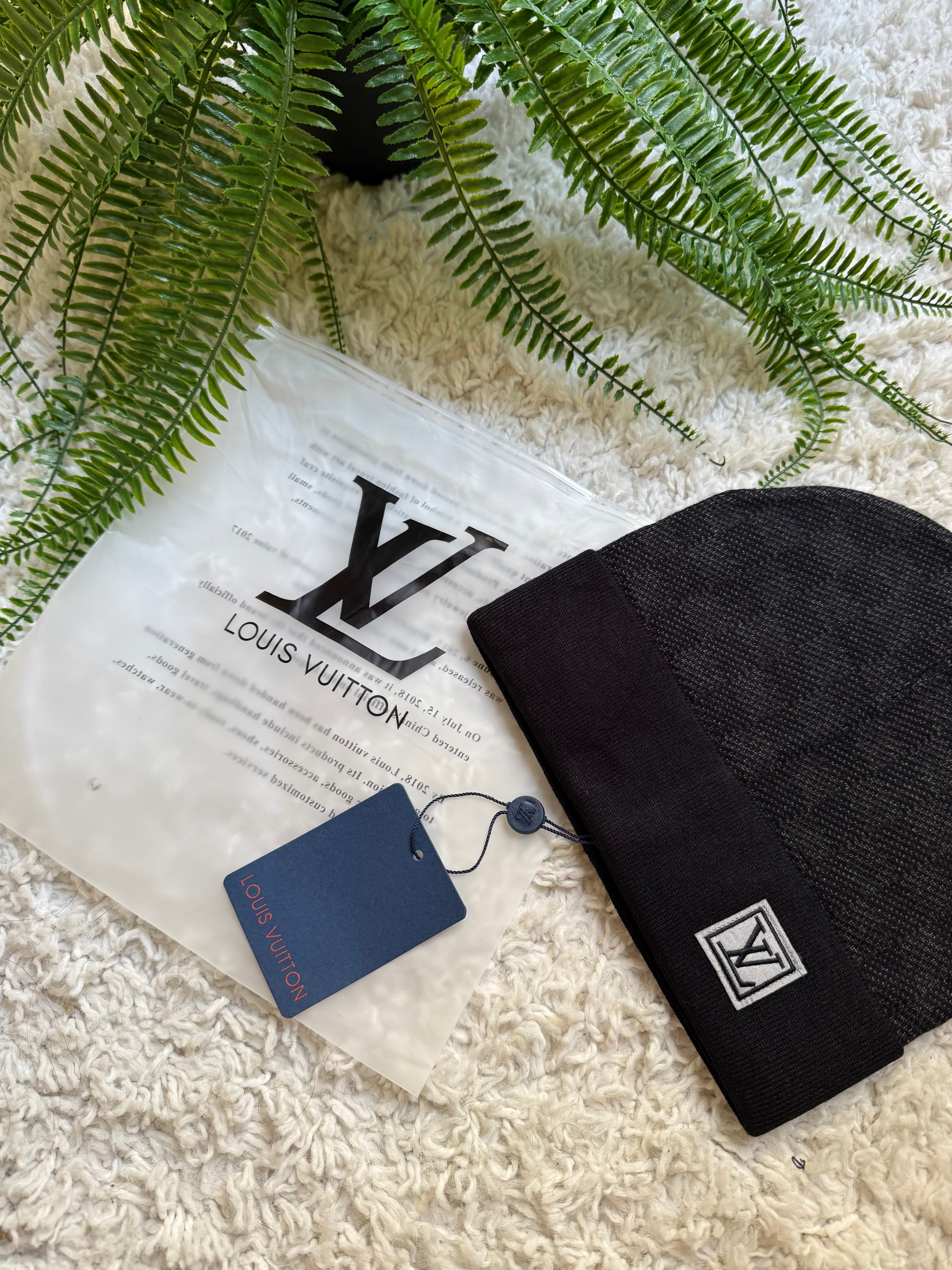 Bonnet LV